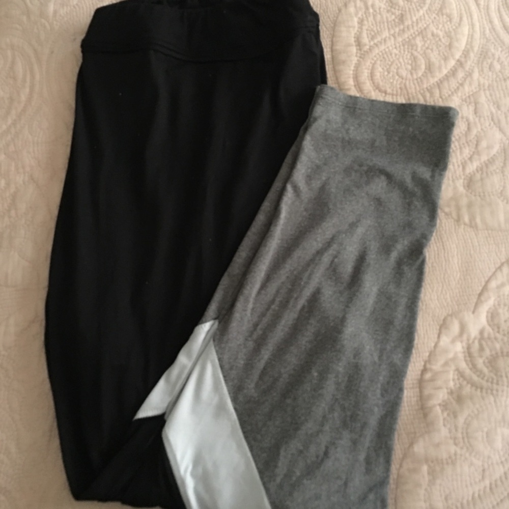 COLOR BLOCKED LEGGINGS